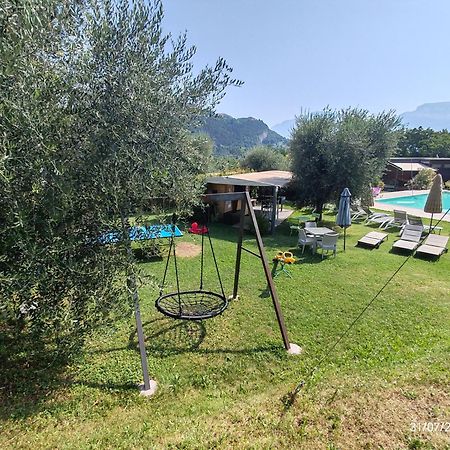 Casa Nel Borgo - Il Gufo Apartment Tremosine Luaran gambar