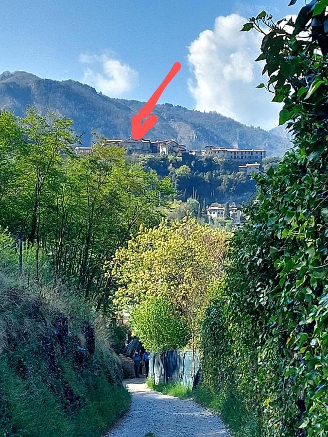 Casa Nel Borgo - Il Gufo Apartment Tremosine Luaran gambar